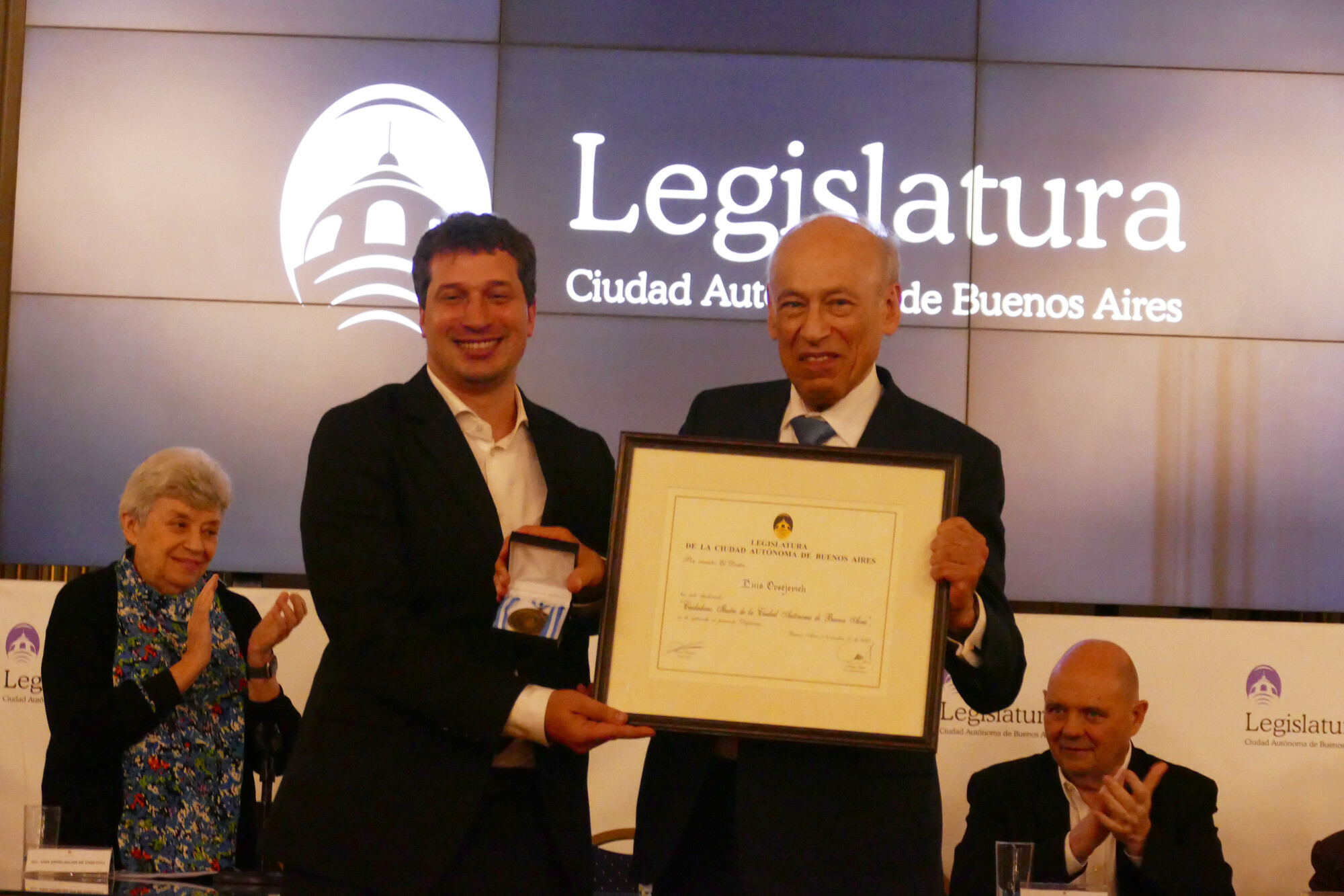 Luis Ovsejevich, presidente de la Fundación Konex, fue declarado ciudadano ilustre de la Ciudad de Buenos Aires